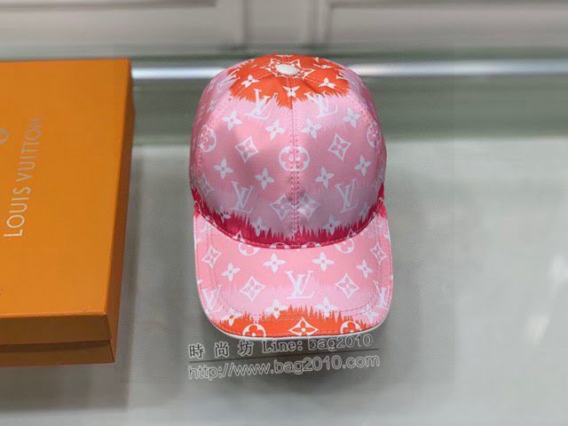 LV男女同款帽子 路易威登彩色漸變印花鴨舌帽棒球帽  mm1371
